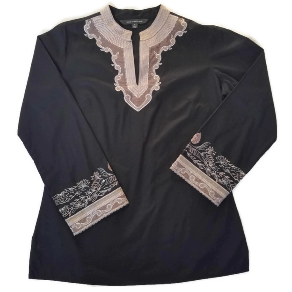 SOHO COMPAGNIE Black Embroidered Tunic Top